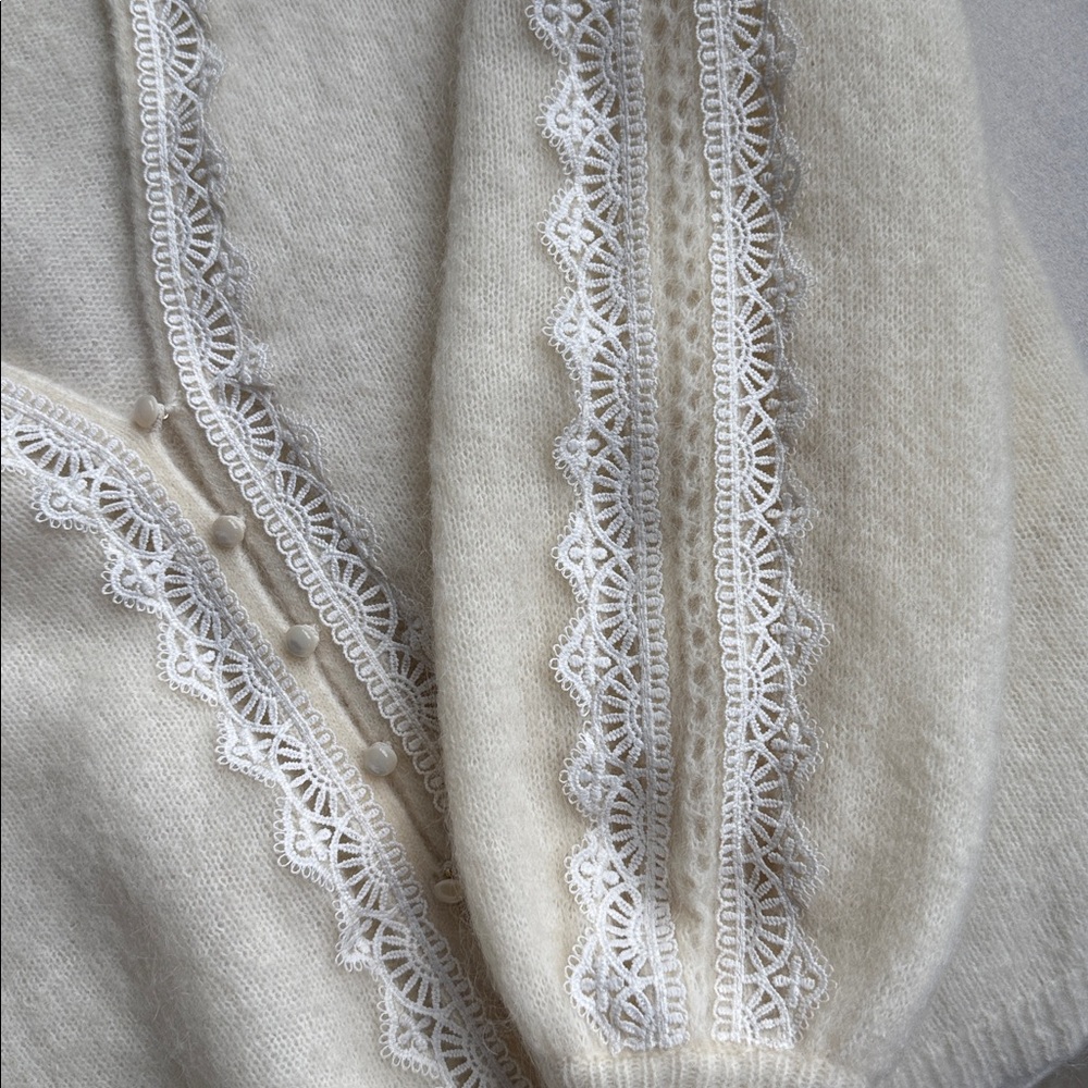 Sezane Cream Lace-Trim V-Neck Cardigan - Picture 3 of 6
